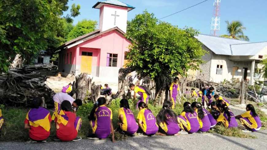 SMAN 1 Haharu Baksos